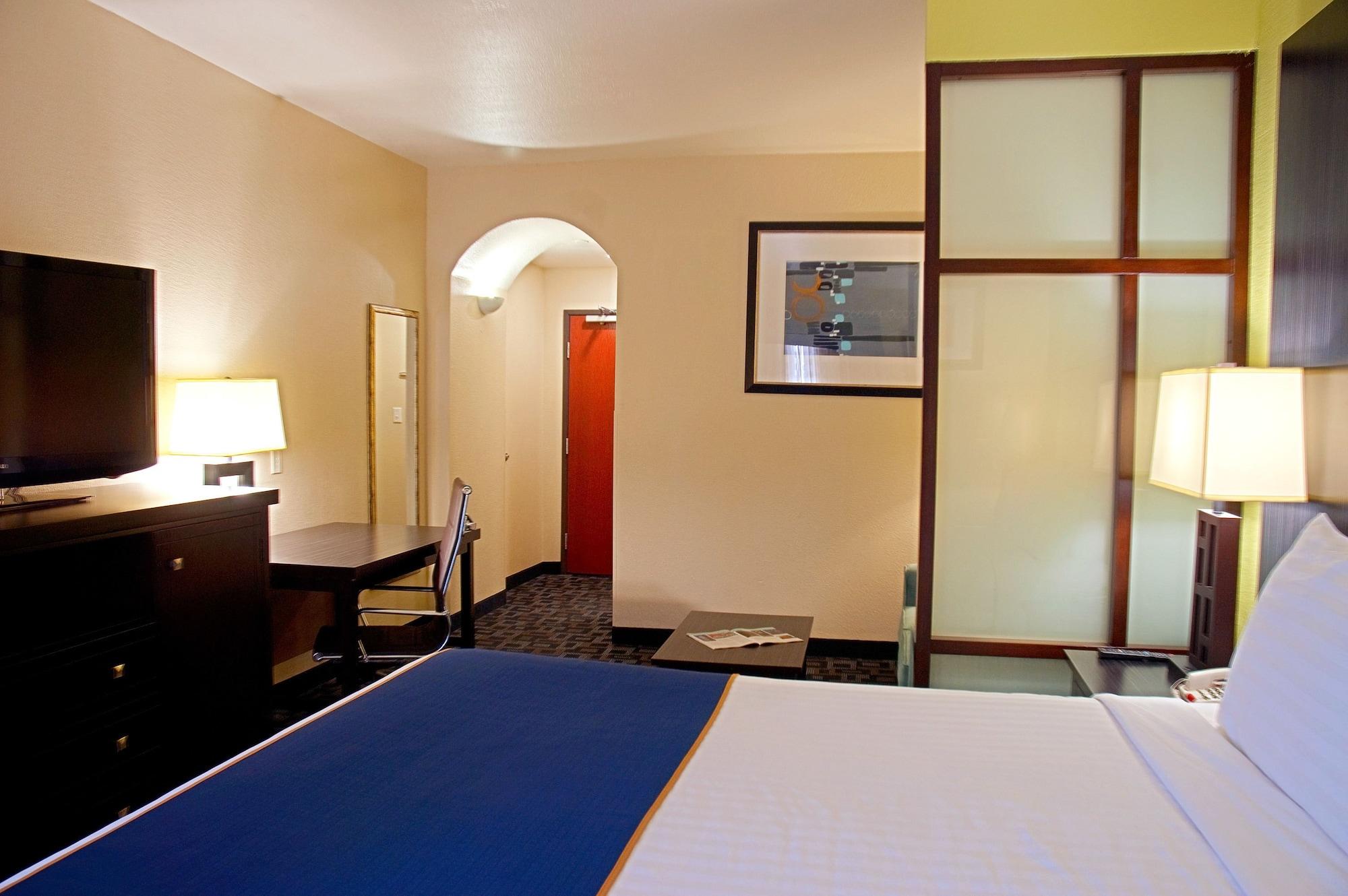 Super 8 By Wyndham Irving/Dfw Apt/North Exterior foto