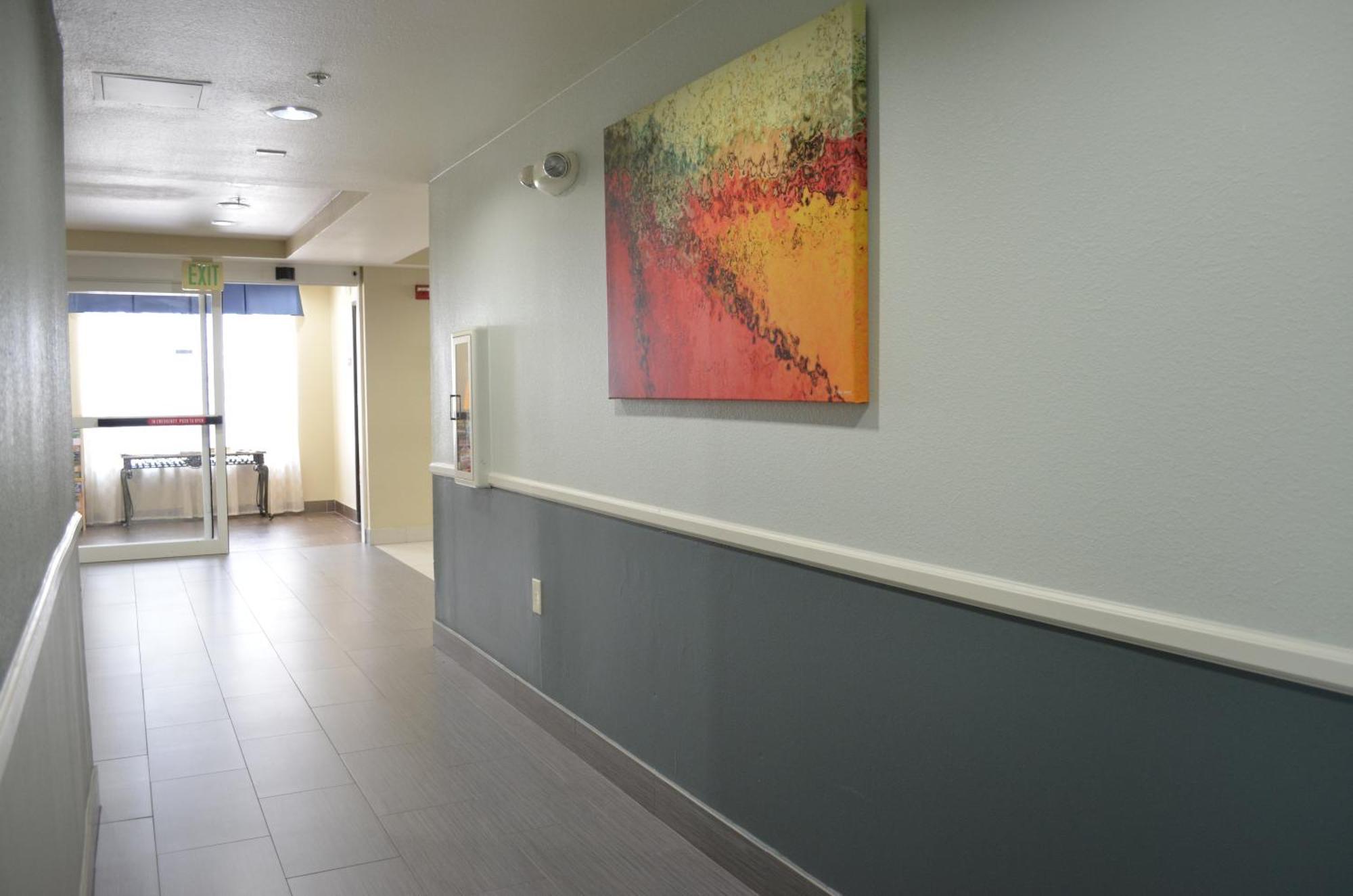 Super 8 By Wyndham Irving/Dfw Apt/North Exterior foto